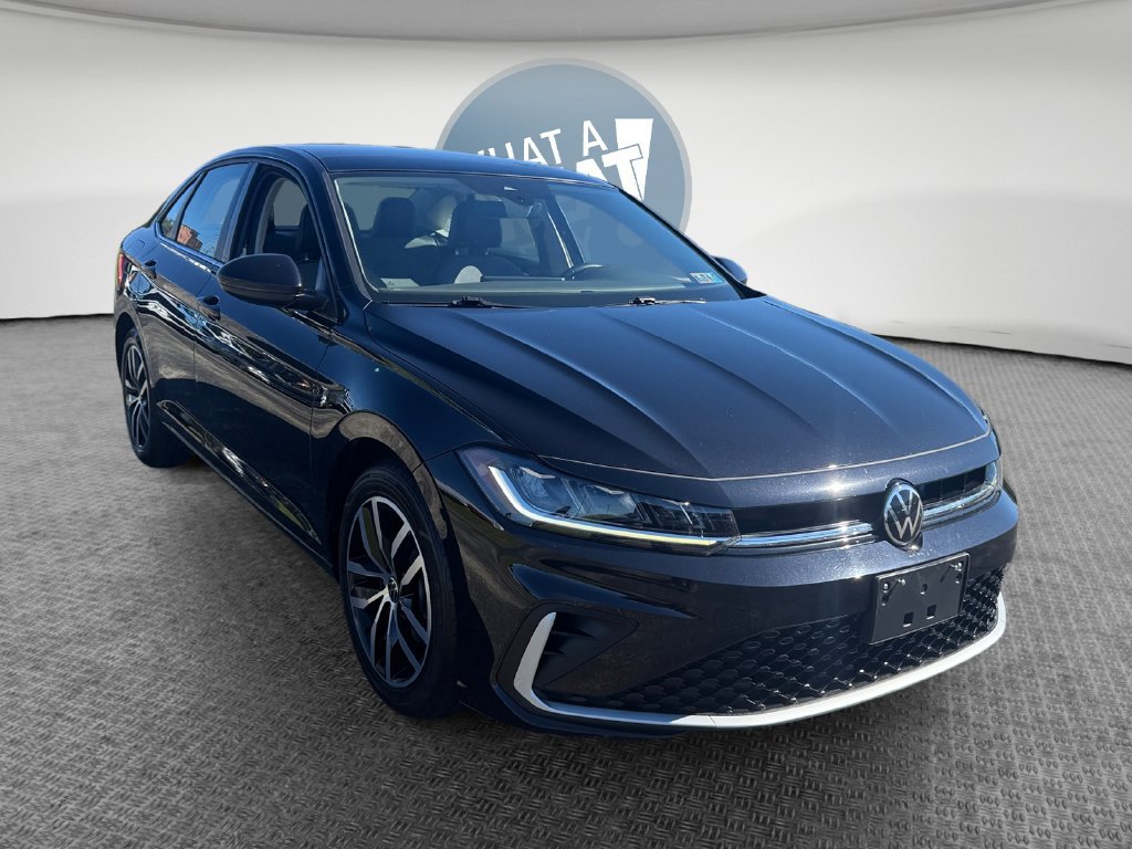 Used 2025 Volkswagen Jetta SE