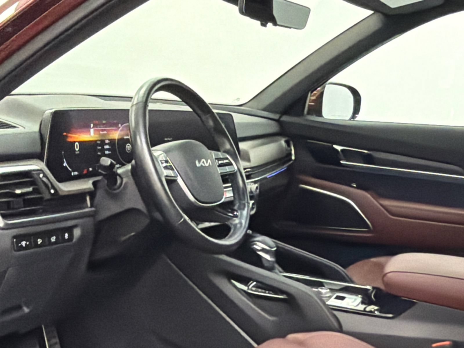 Used 2024 Kia Telluride SX Prestige AWD/4WD image 17