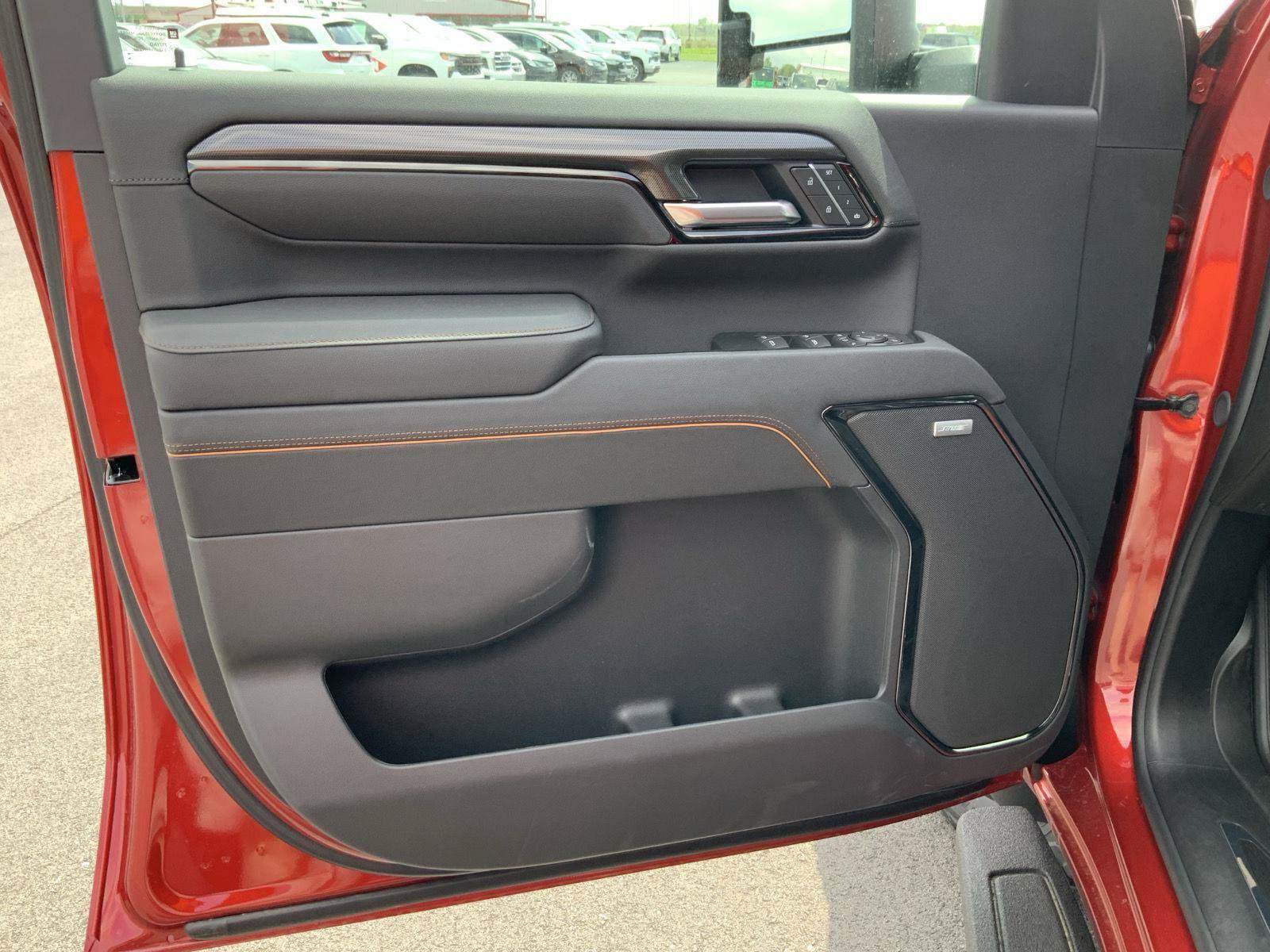 New 2026 GMC Sierra 3500 AT4 w/ AT4 Premium Plus Package AWD/4WD image 25