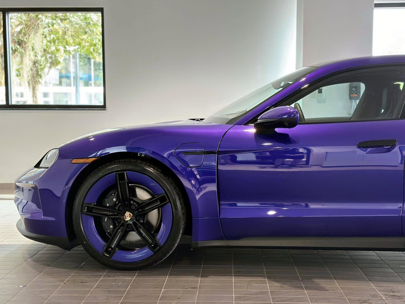 Certified 2025 Porsche Taycan image 11