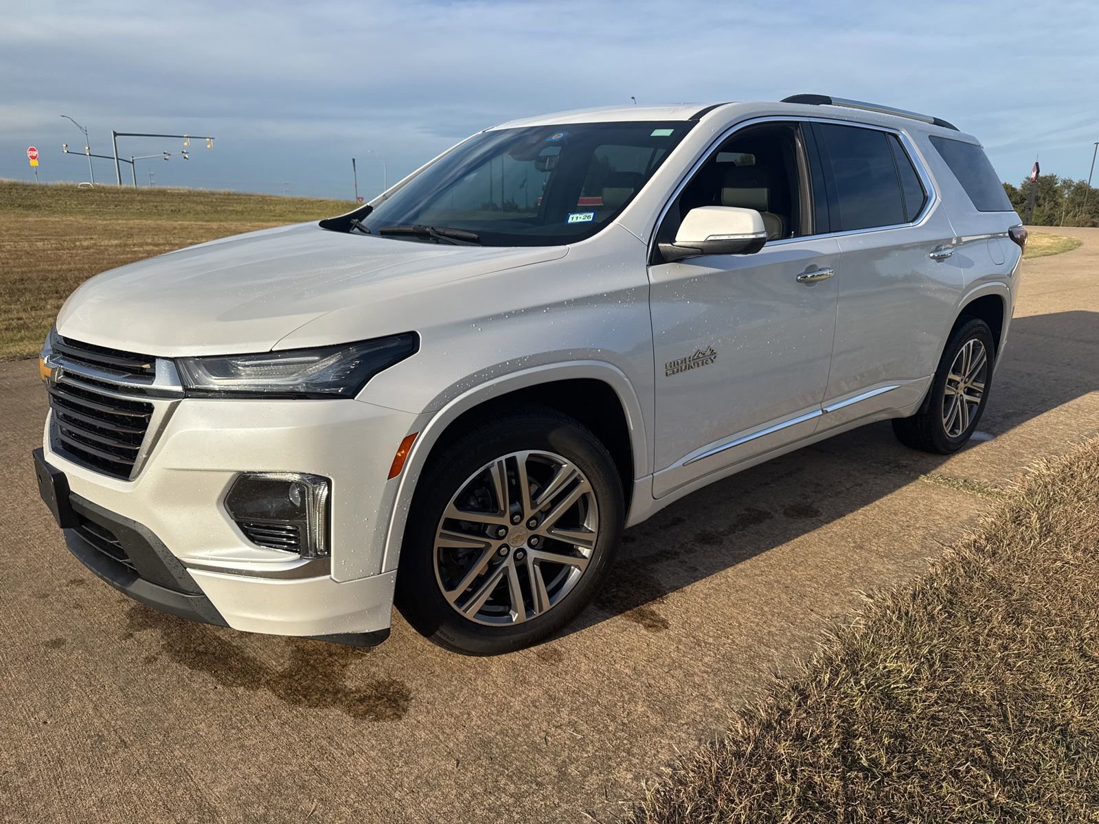Used 2023 Chevrolet Traverse High Country