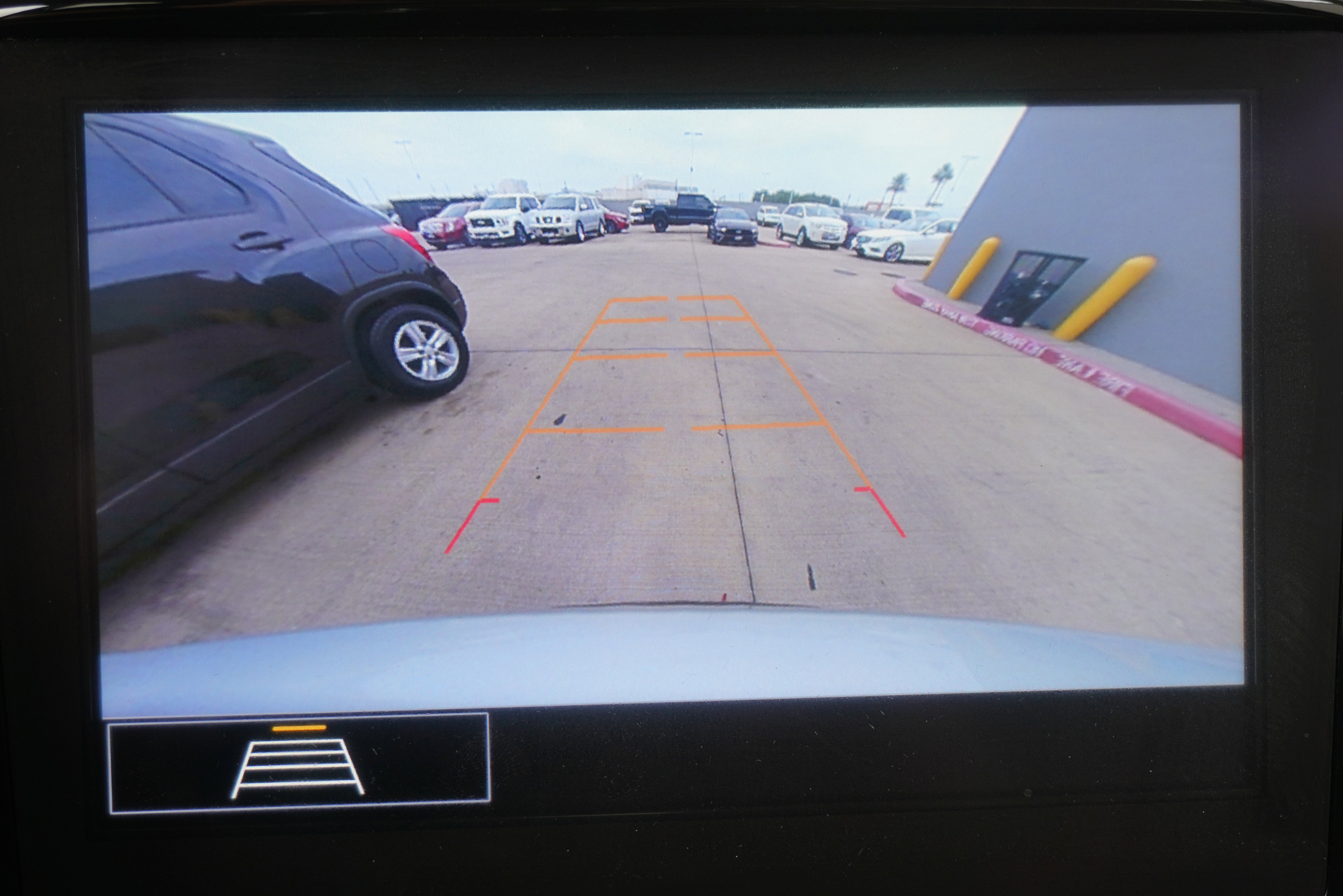 Used 2020 Chevrolet Traverse LT w/ Driver Confidence II Package FWD image 20