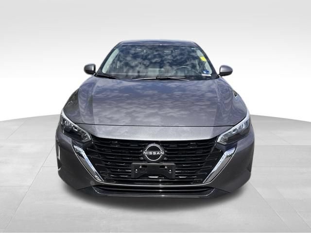 Used 2025 Nissan Sentra SV w/ All-Weather Package FWD image 11