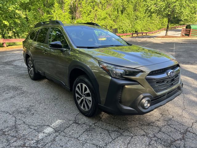 Certified 2024 Subaru Outback Premium AWD/4WD image 3