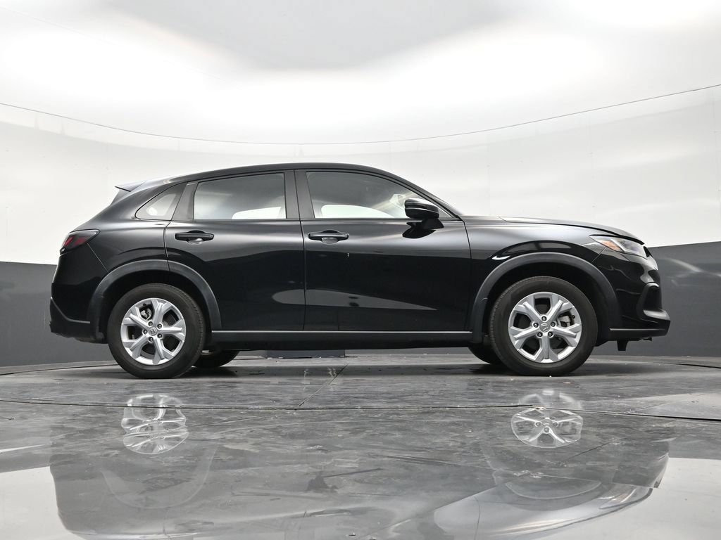 Used 2023 Honda HR-V LX image 25