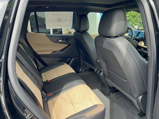 New 2026 Chevrolet Equinox ACTIV w/ Convenience Package III AWD/4WD image 11