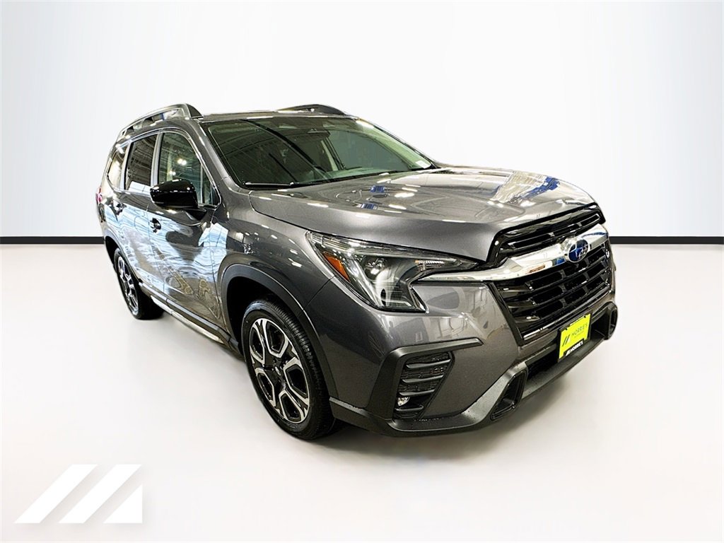 New 2026 Subaru Ascent Limited image 3