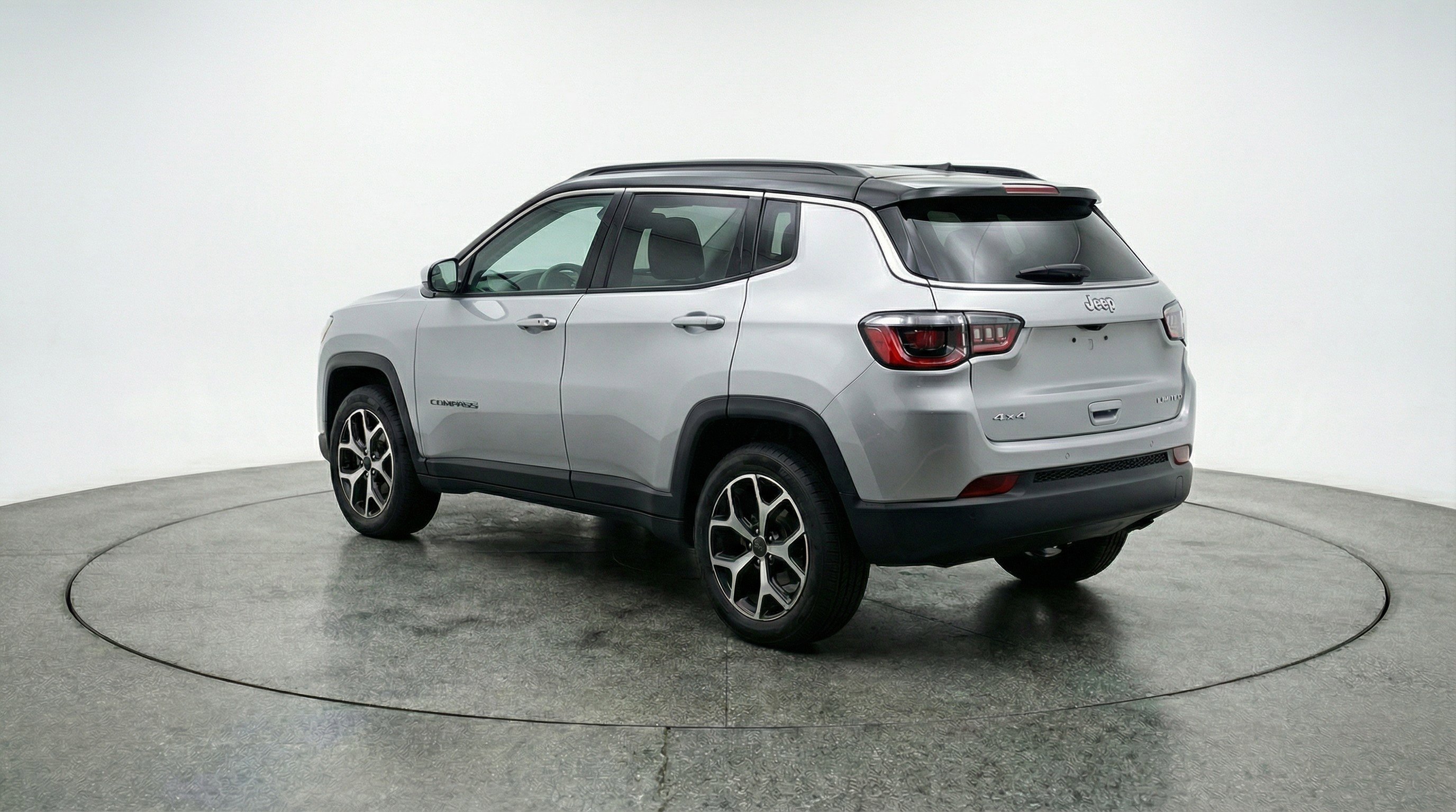 Used 2025 Jeep Compass Limited image 6