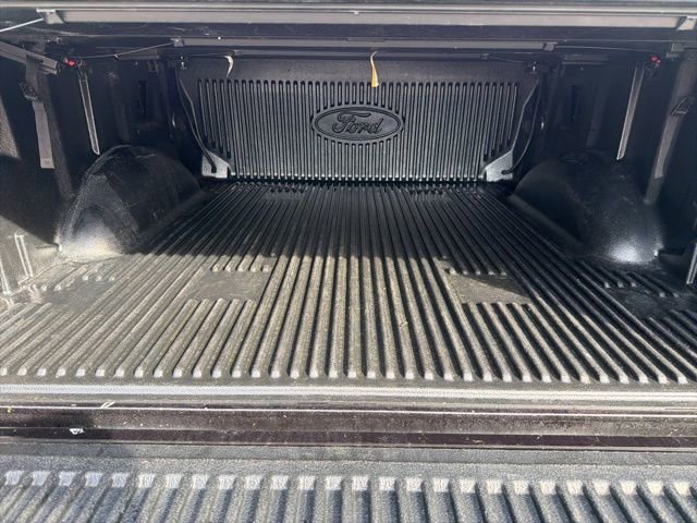 Used 2023 Ford F150 Lariat w/ Equipment Group 502A High image 17