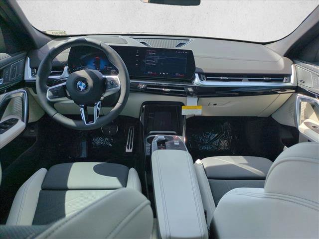 New 2026 BMW X2 xDrive28i w/ Technology Package AWD/4WD image 15
