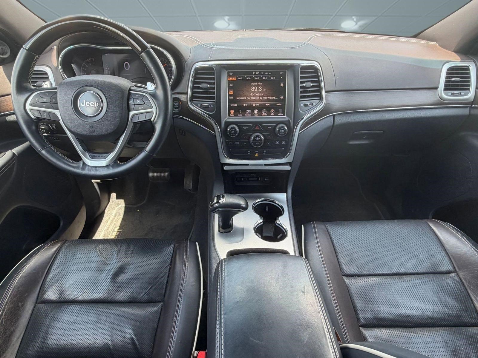 Used 2014 Jeep Grand Cherokee Overland RWD image 14