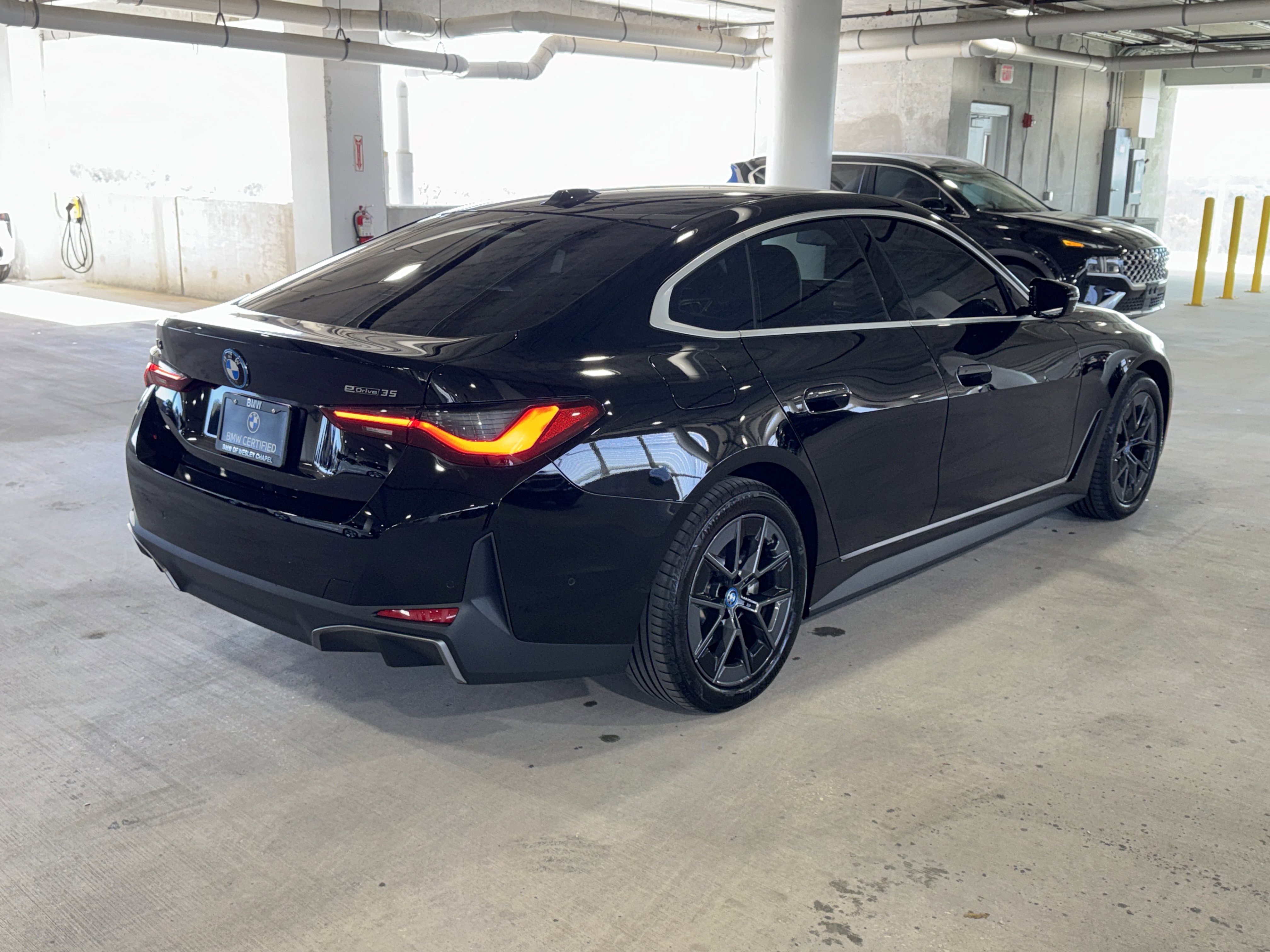 Certified 2023 BMW i4 eDrive35 image 8