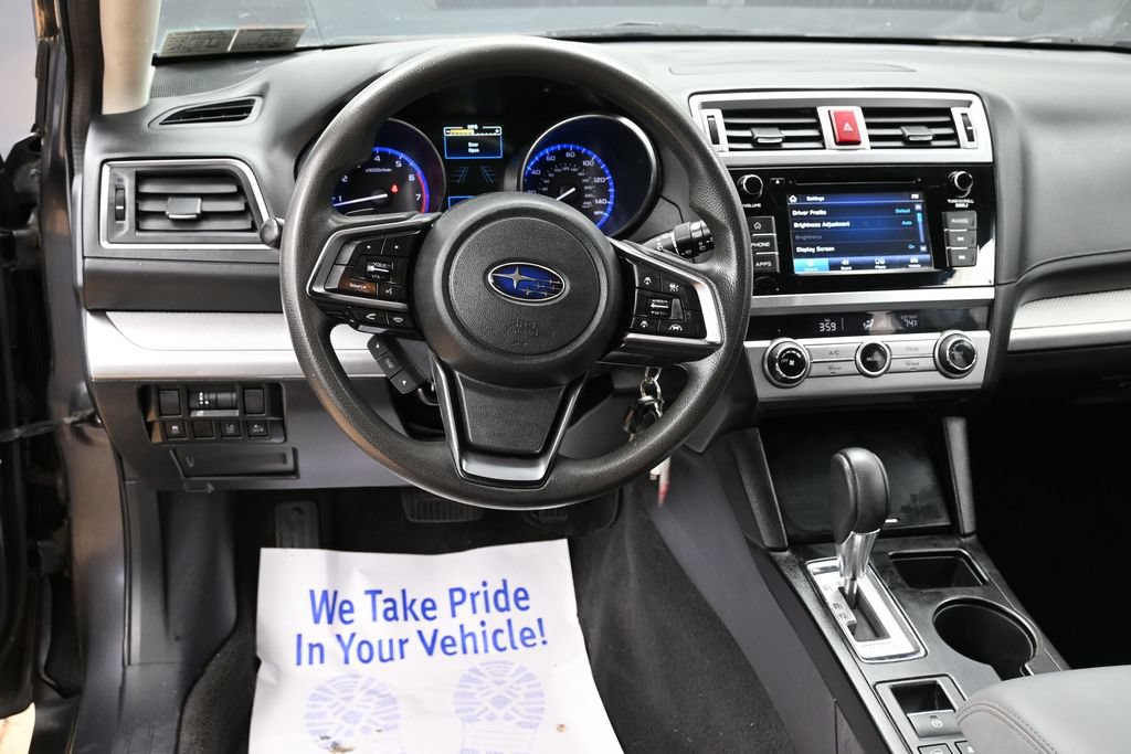Used 2019 Subaru Outback 2.5i AWD/4WD image 28