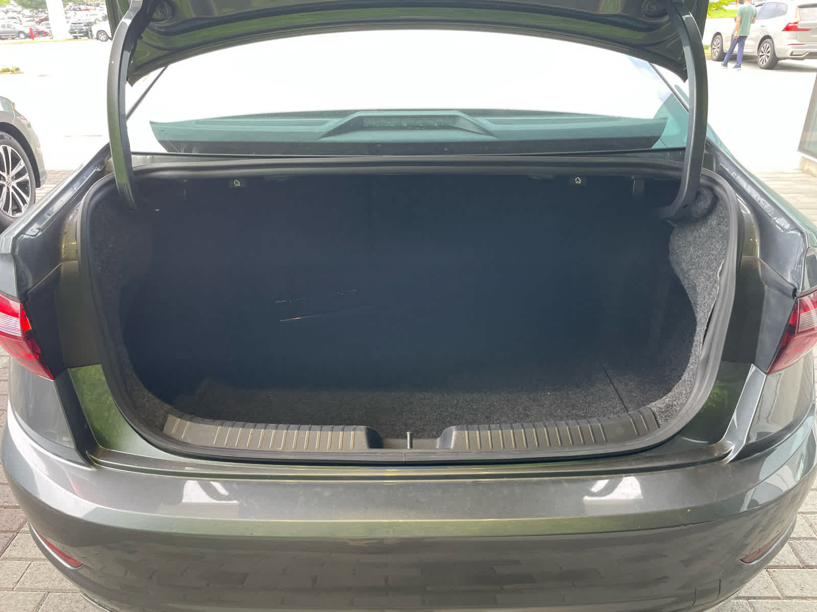 Used 2021 Volkswagen Jetta S w/ Driver Assistance Package FWD image 21