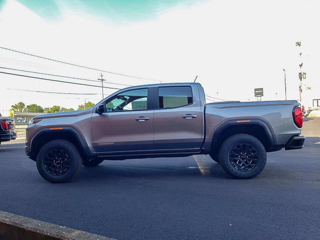 New 2026 GMC Canyon Elevation w/ Convenience Package image 3