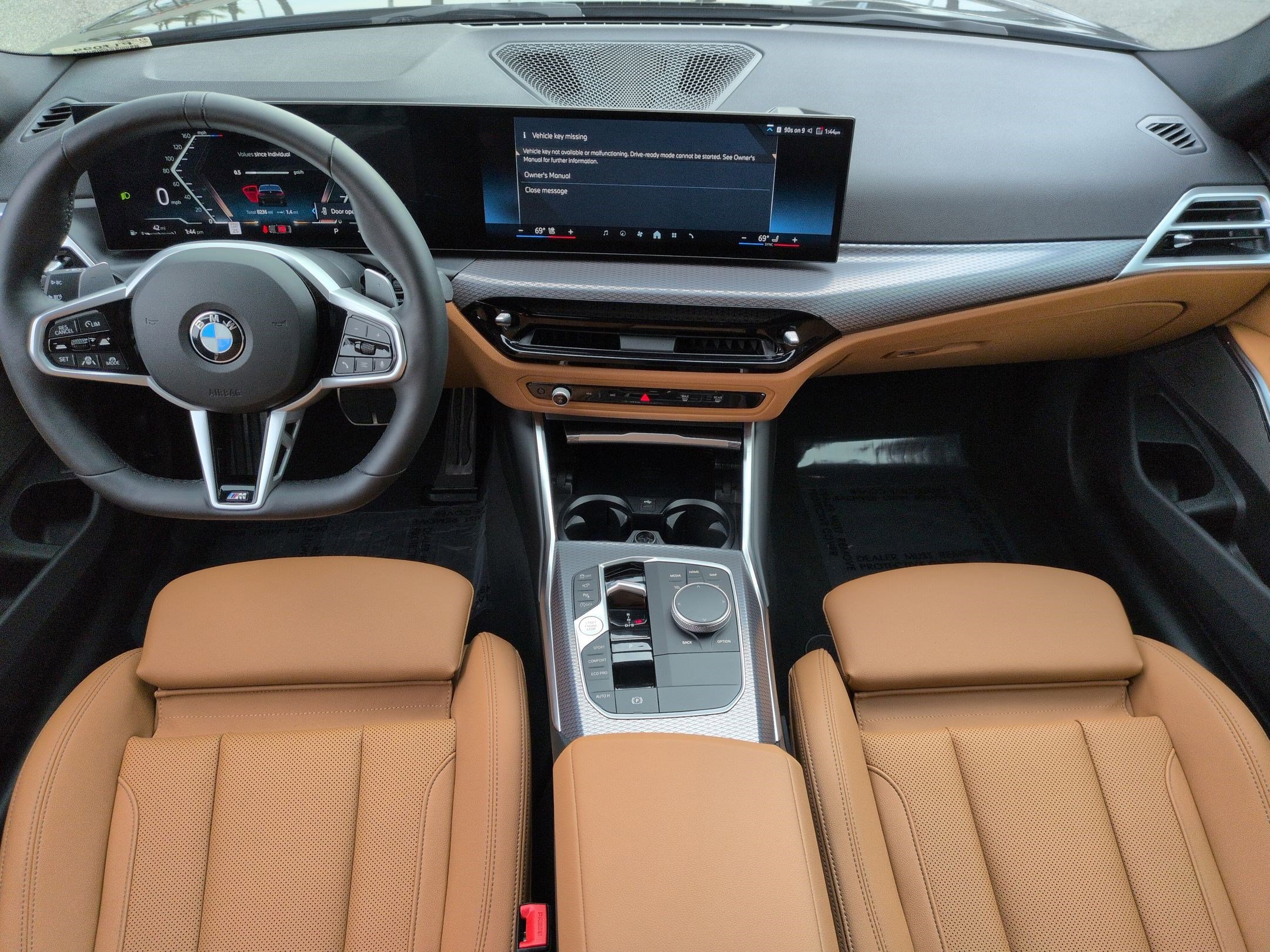 Used 2025 BMW 330i Sedan w/ M Sport Package image 29