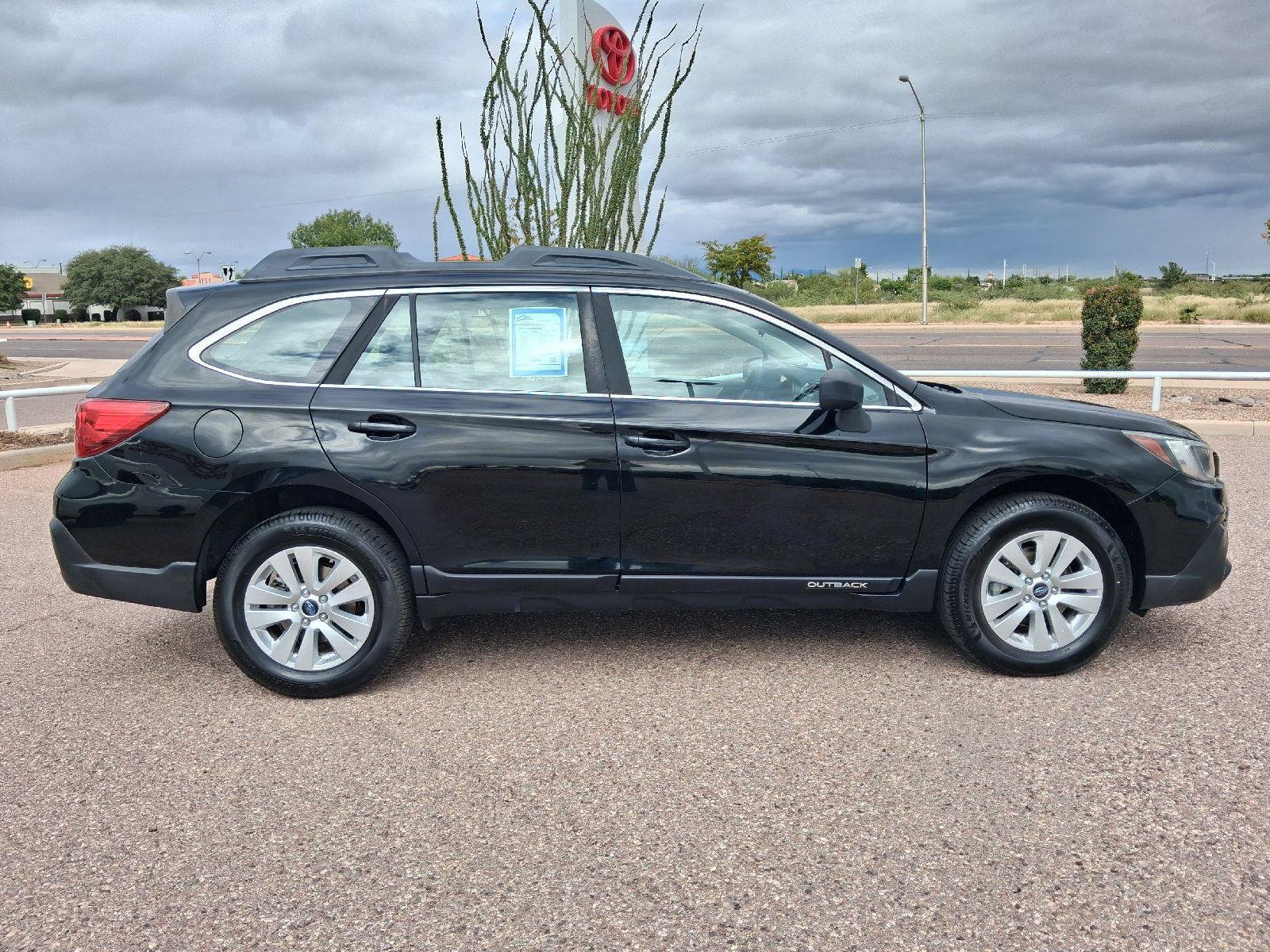 Used 2018 Subaru Outback 2.5i AWD/4WD image 6
