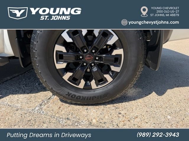 Used 2023 Nissan Frontier PRO-4X w/ Pro Convenience Package AWD/4WD image 12