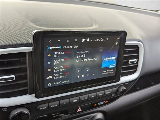 New 2025 Hyundai Venue Limited FWD image 11