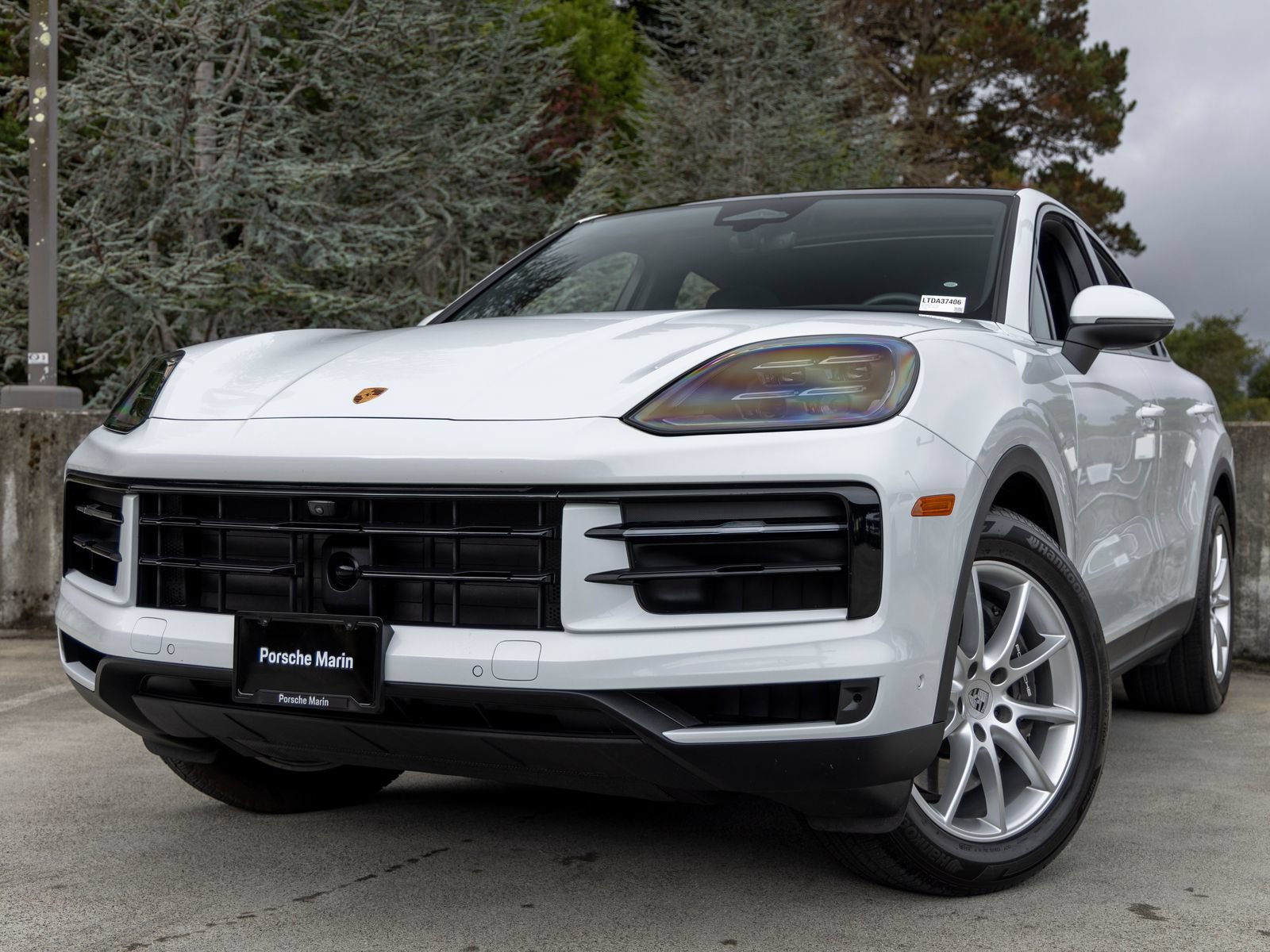 Certified 2026 Porsche Cayenne Coupe AWD/4WD image 7