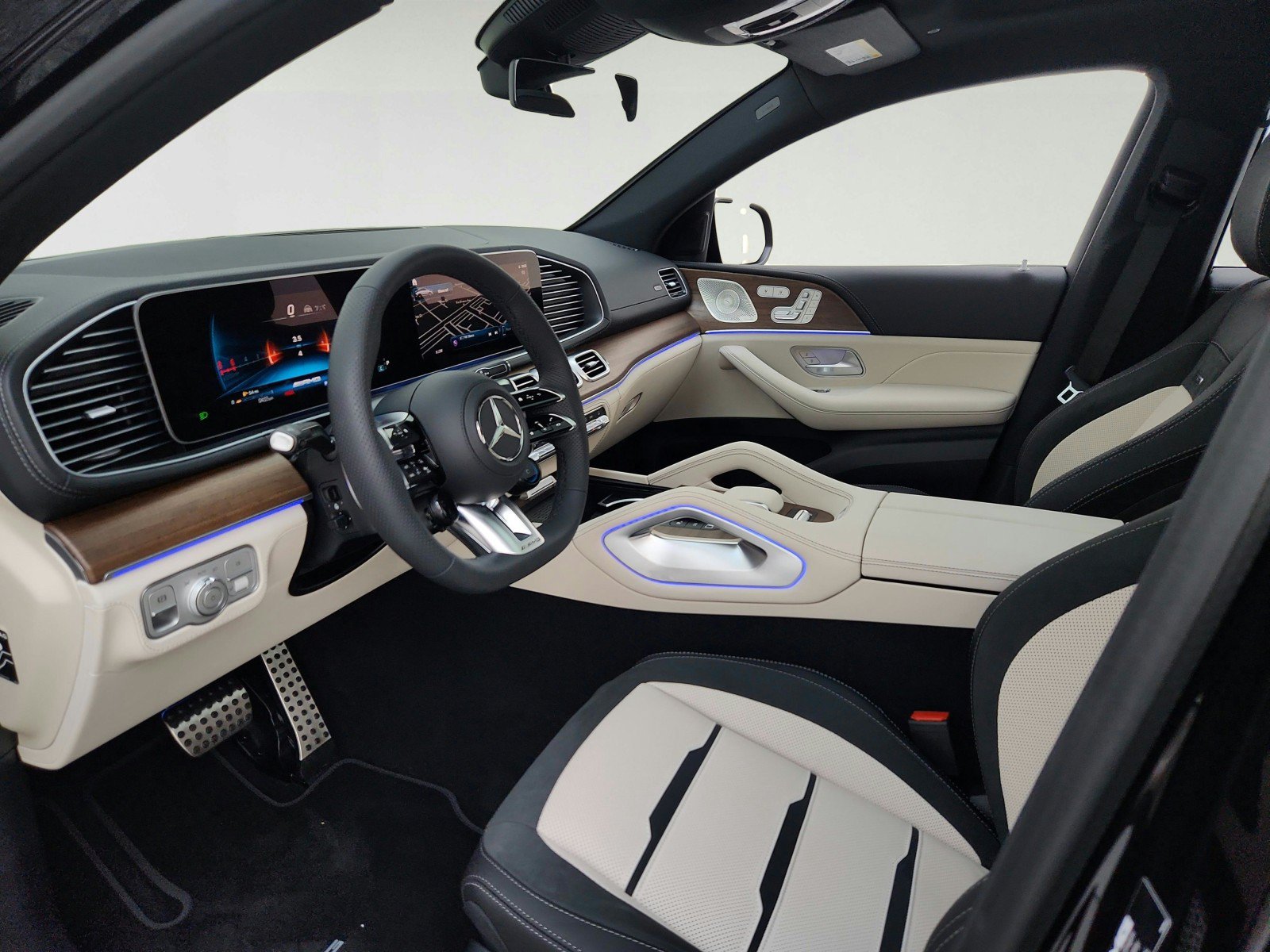 New 2026 Mercedes-Benz GLE 53 AMG 4MATIC Coupe image 16