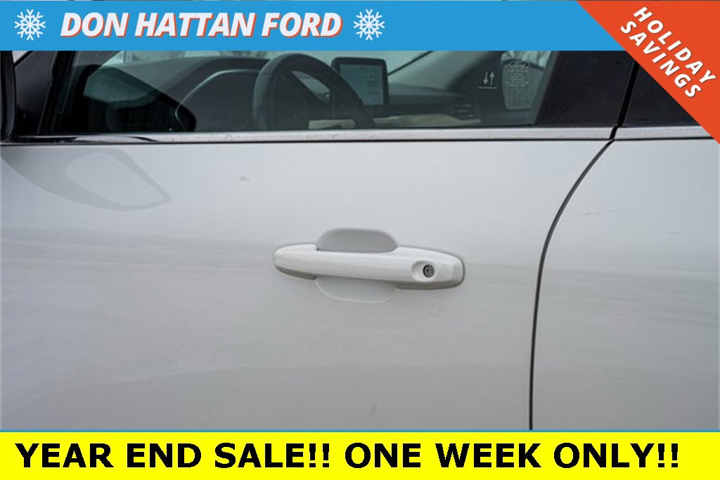 Used 2021 Ford Escape Titanium w/ Titanium Elite Package image 33