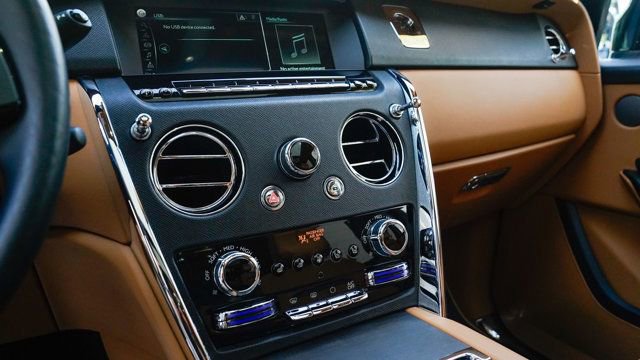 Used 2019 Rolls-Royce Cullinan image 57