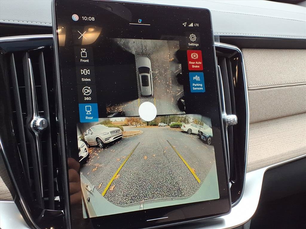 New 2026 Volvo XC90 B6 Plus w/ Protection Package Premier AWD/4WD image 20