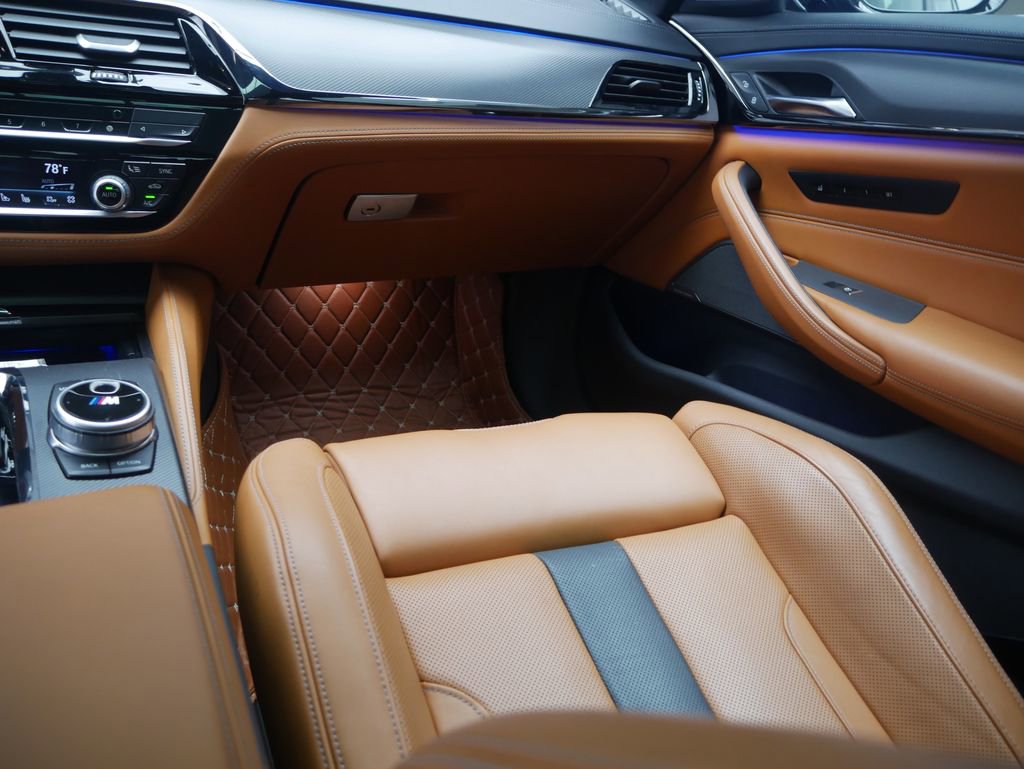 Used 2020 BMW M5 w/ Executive Package image 24