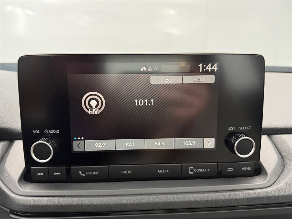 Used 2025 Honda Accord SE image 17