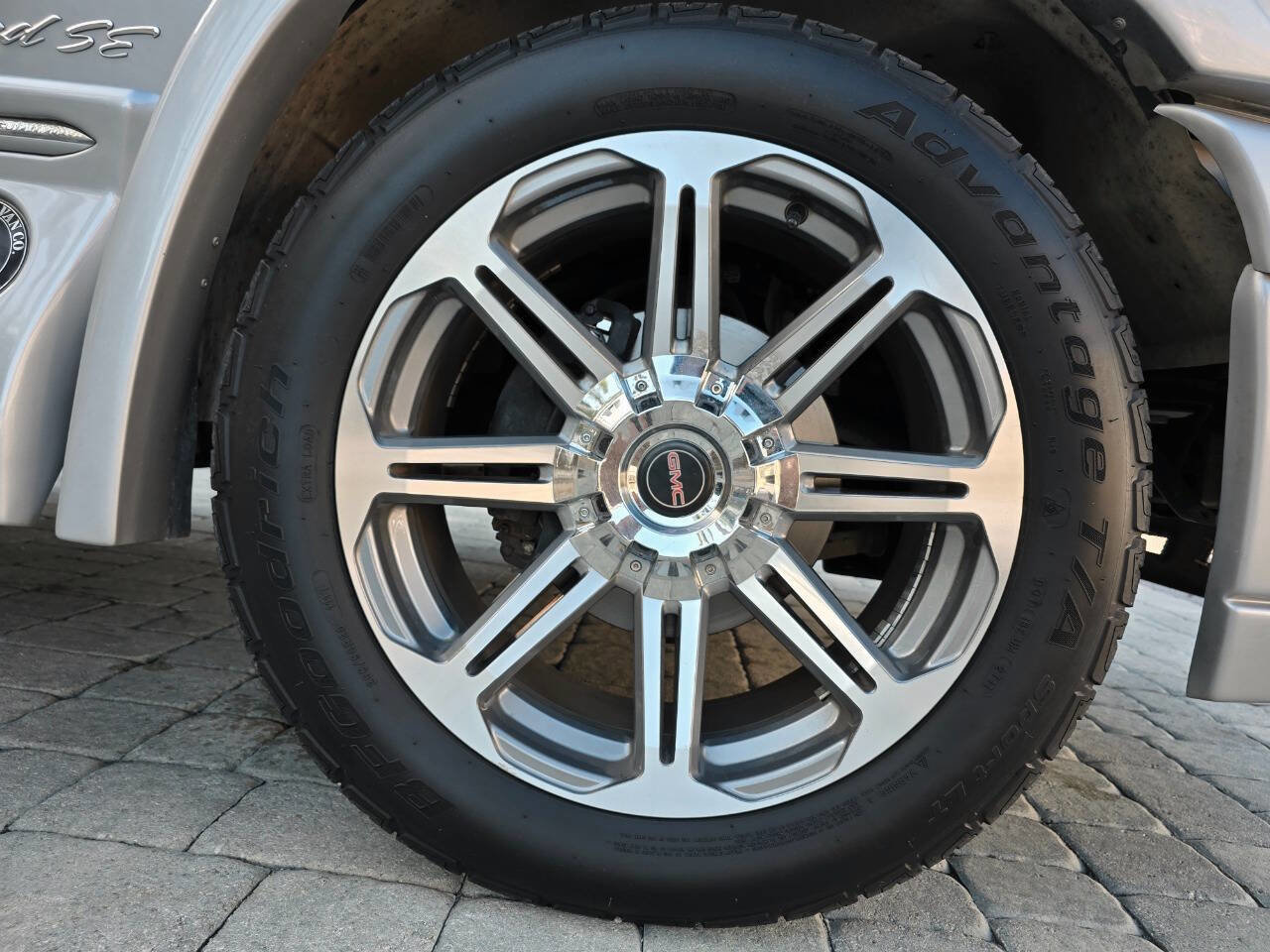 Used 2016 GMC Savana 2500 image 47