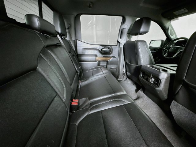 Used 2021 Chevrolet Silverado 1500 RST w/ Redline Edition AWD/4WD image 23