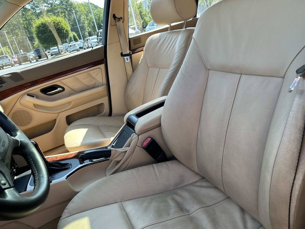Used 2002 BMW 530i Sedan RWD image 18