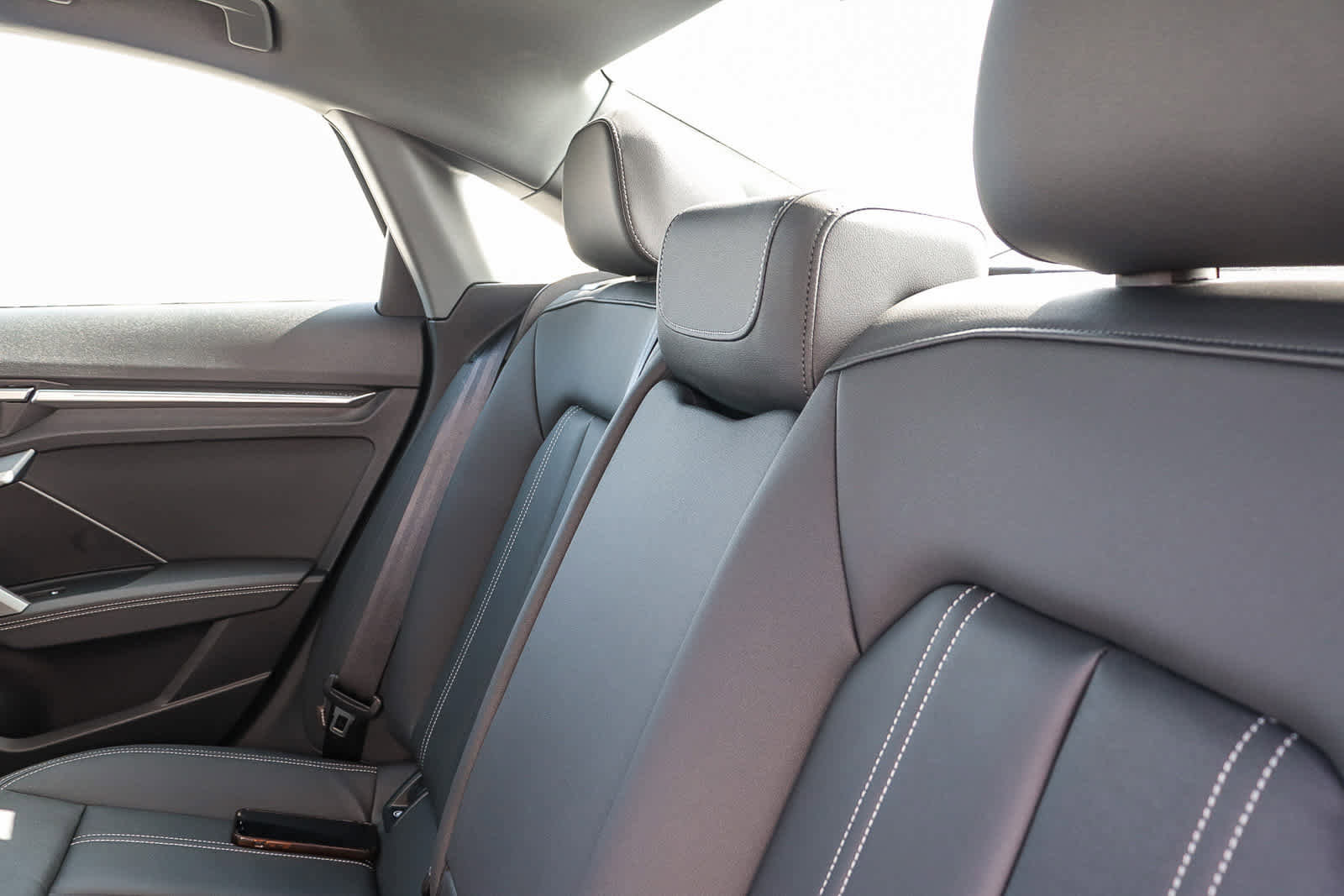 Used 2025 Audi A3 2.0T Premium w/ Black Optic Package image 25