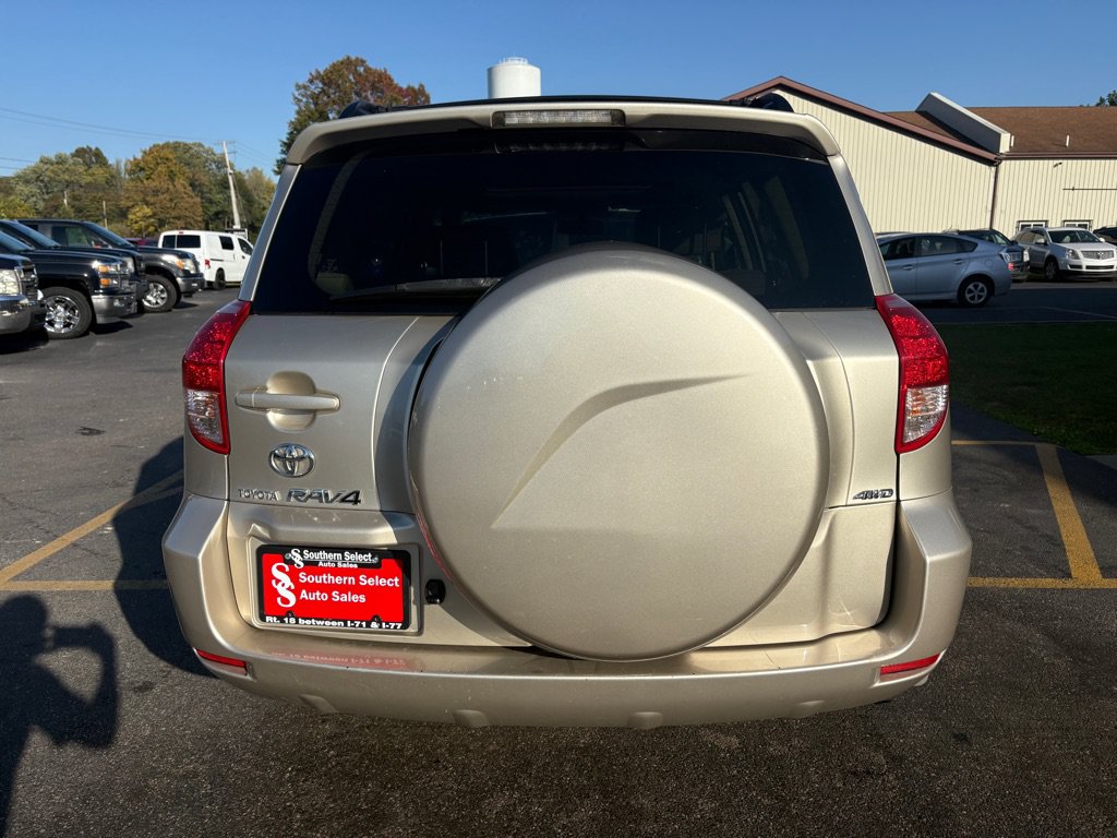Used 2008 Toyota RAV4 Limited AWD/4WD image 7