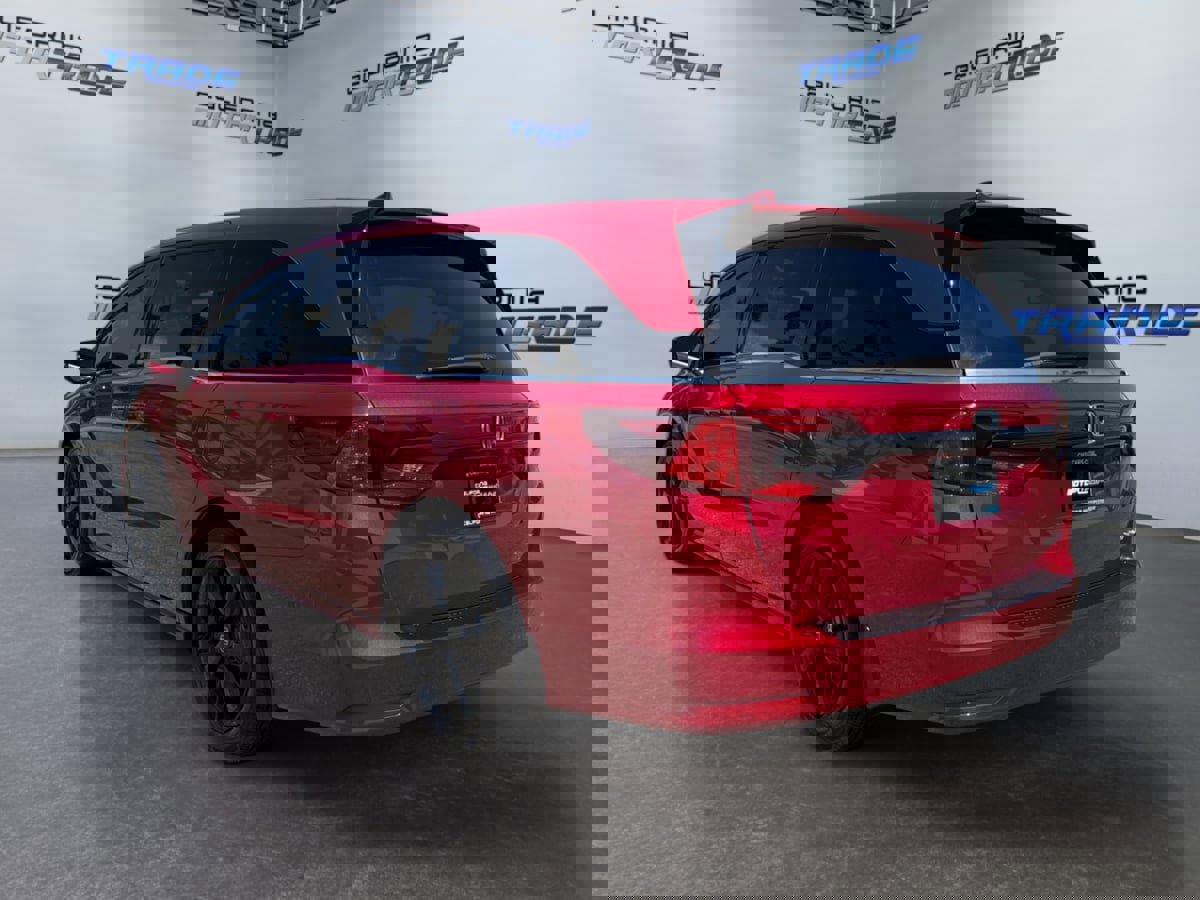 Used 2024 Honda Odyssey Sport image 7
