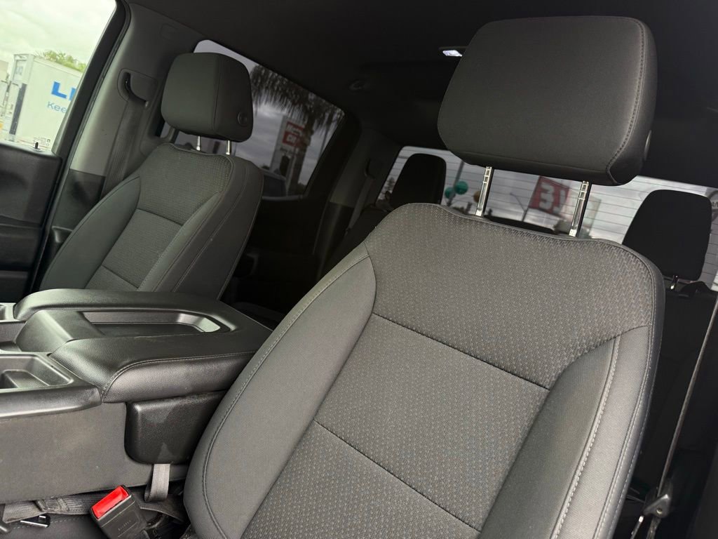 Used 2020 Chevrolet Silverado 1500 Custom w/ Custom Value Package image 14