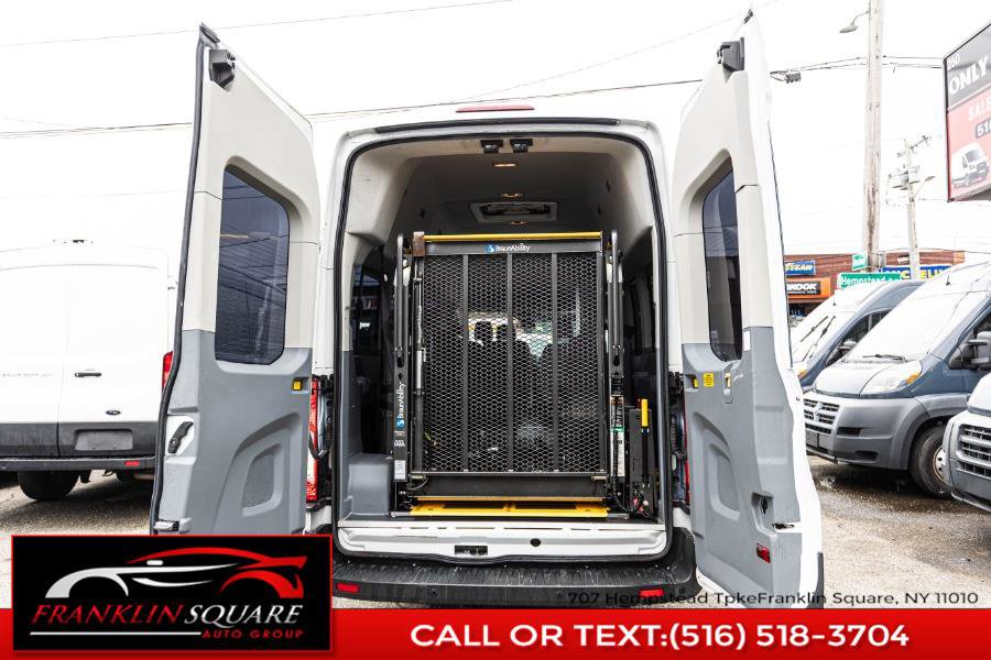 Used 2017 Ford Transit 350 XL image 31