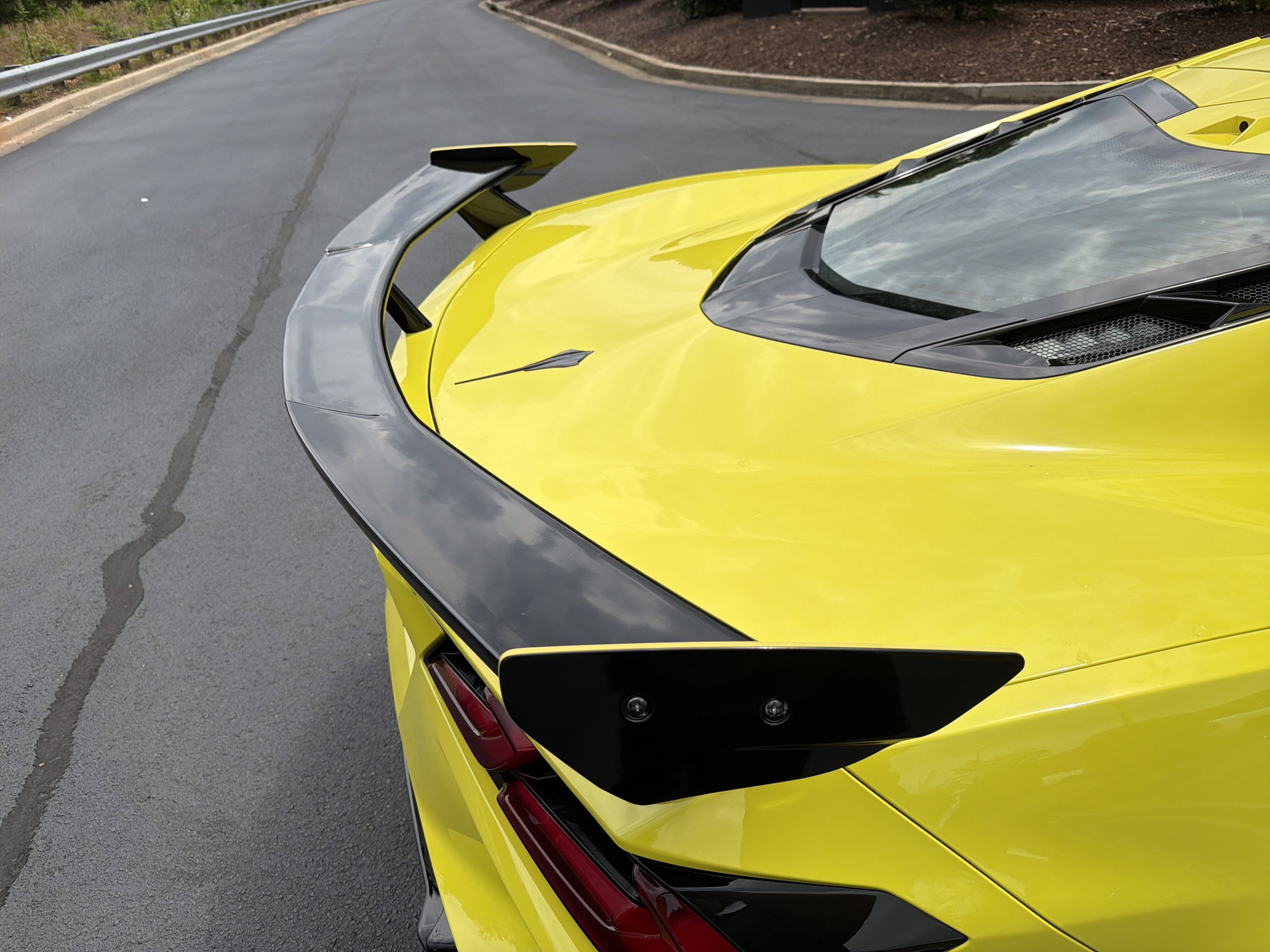 Used 2021 Chevrolet Corvette Stingray Preferred Cpe w/ Z51 Performance Package RWD image 49