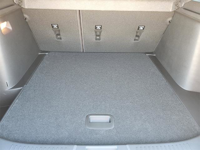 New 2026 Chevrolet Trax LT w/ Driver Confidence Package image 21