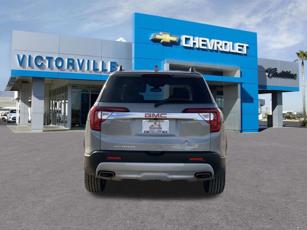Certified 2023 GMC Acadia SLT w/ Technology Package image 6