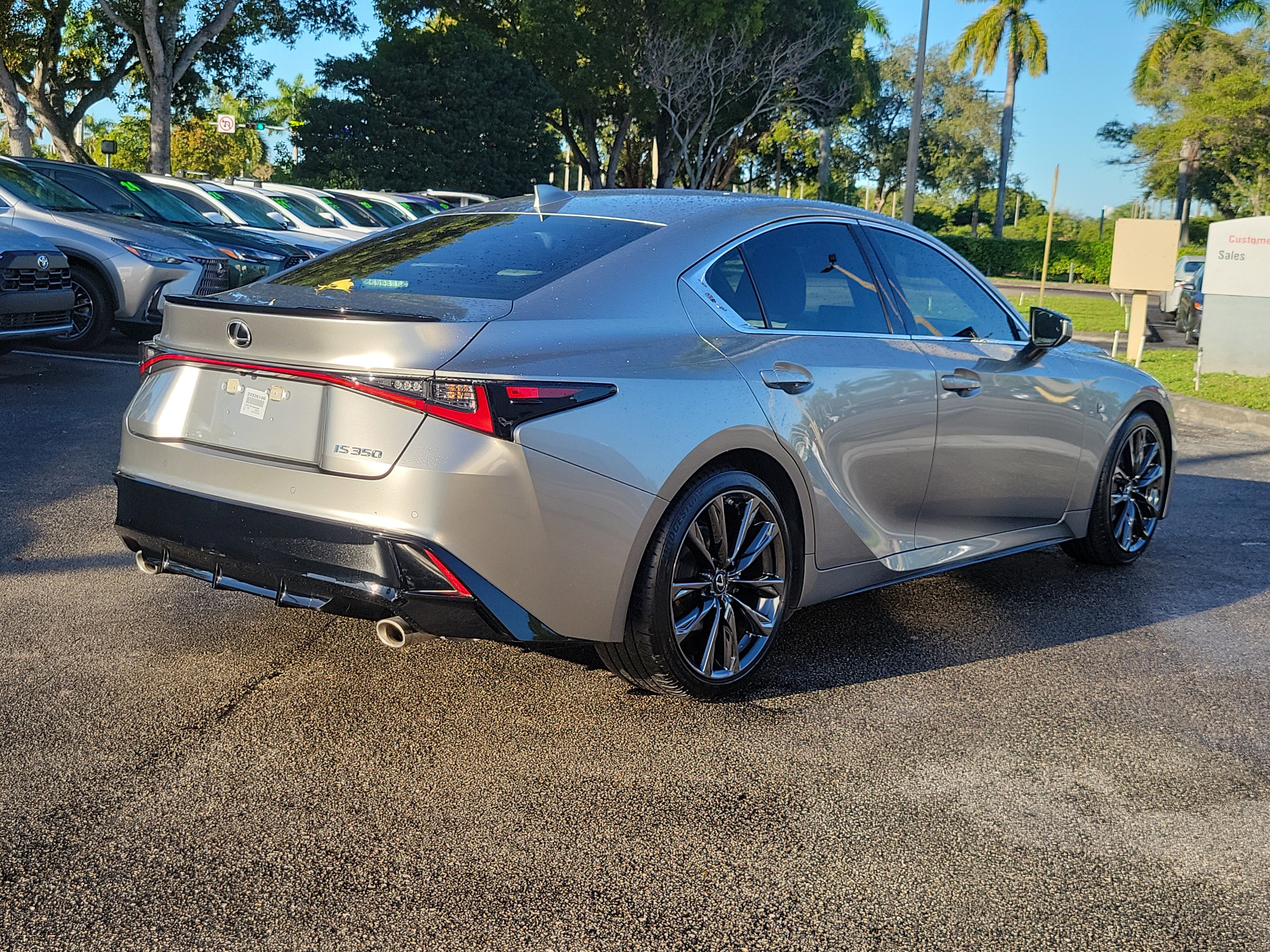 Used 2022 Lexus IS 350 F Sport image 5