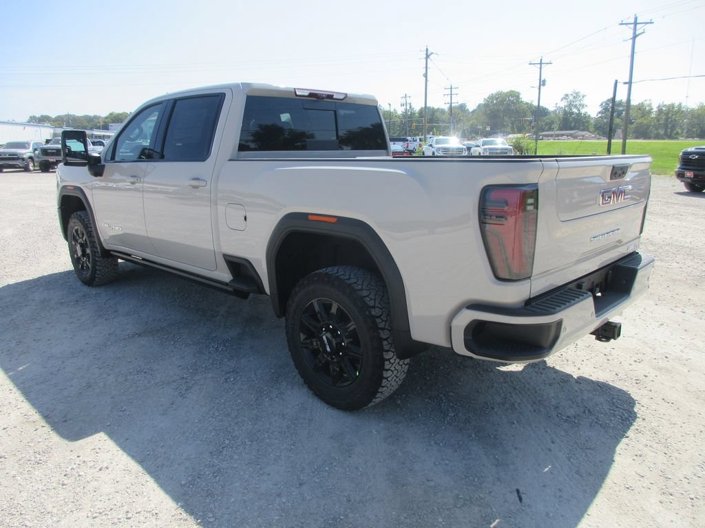 New 2026 GMC Sierra 2500 AT4 w/ AT4 Premium Plus Package AWD/4WD image 9