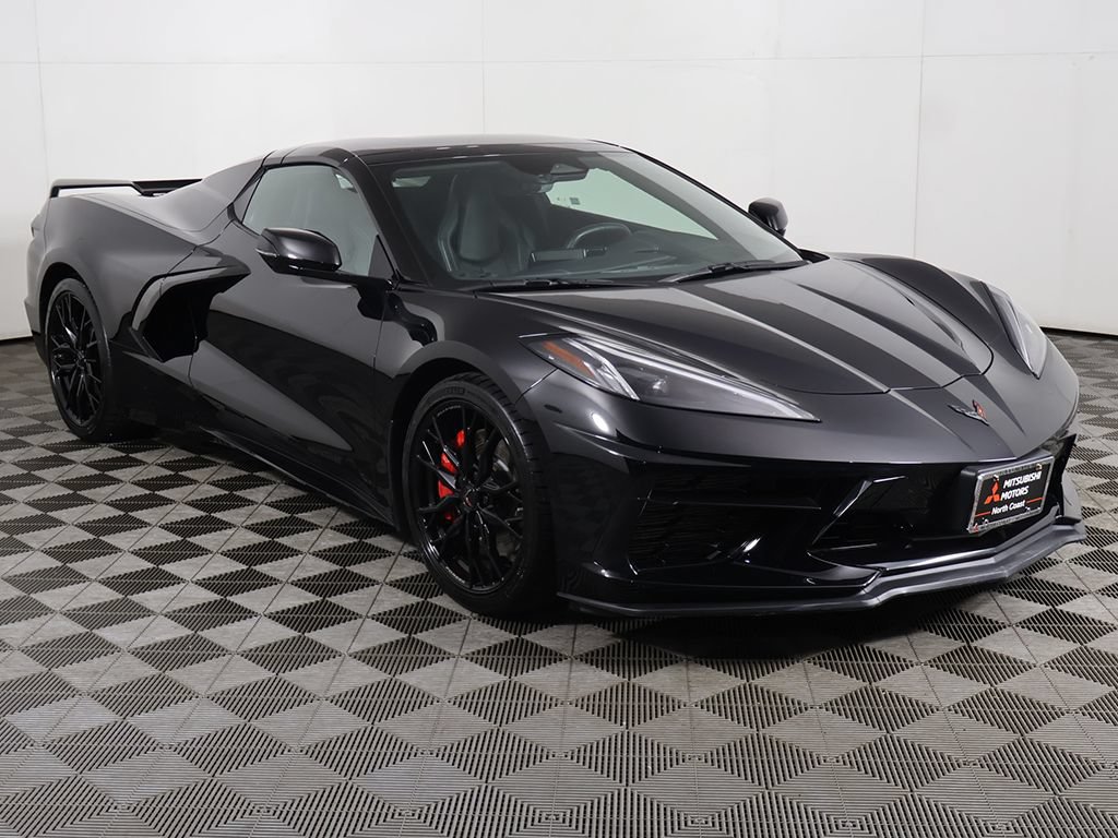 Used 2024 Chevrolet Corvette Stingray Convertible w/ Z51 Performance Package RWD image 7