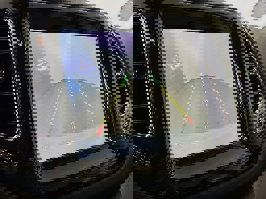 Used 2021 Jeep Compass Limited FWD image 28