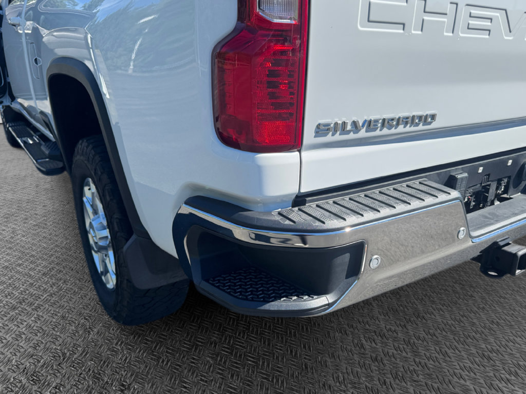 Used 2024 Chevrolet Silverado 2500 LT w/ Safety Package AWD/4WD image 26