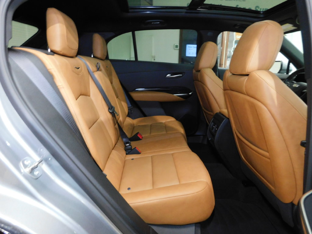 Used 2024 Cadillac XT4 Sport AWD/4WD image 76