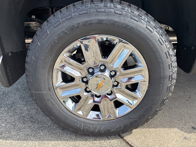 New 2026 Chevrolet Silverado 3500 LTZ w/ Trail Boss Package AWD/4WD image 14