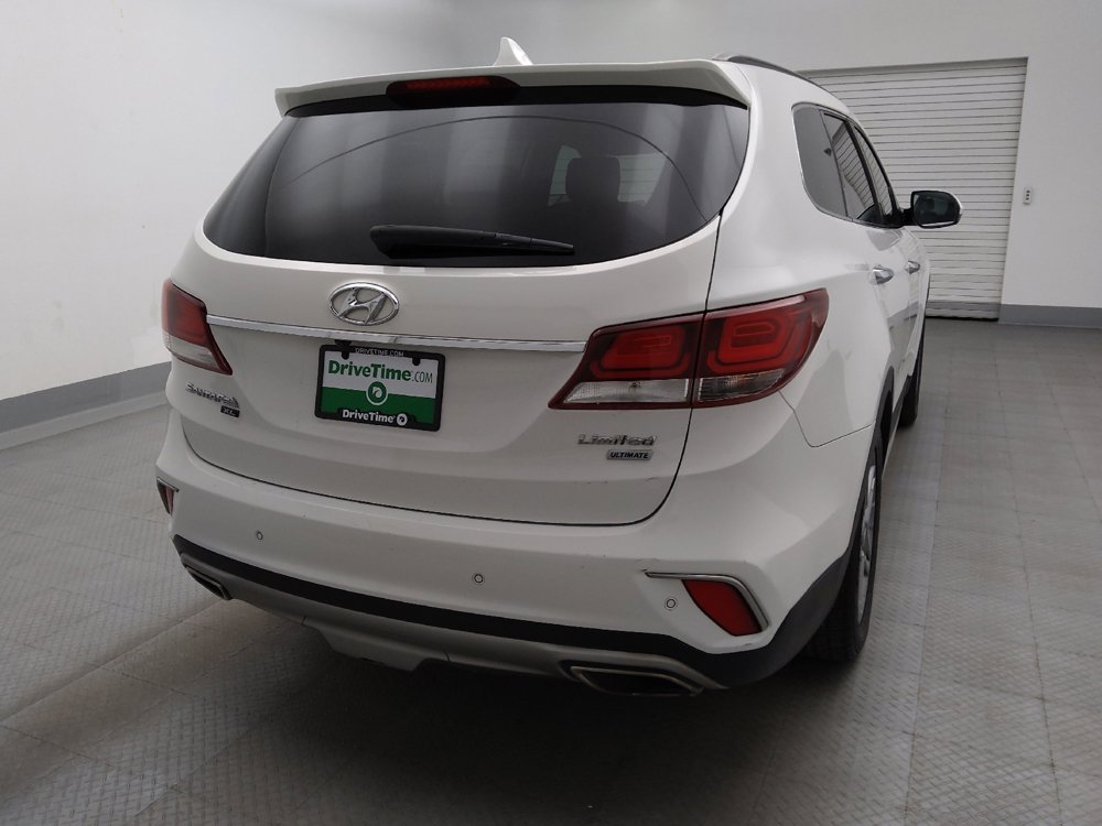 Used 2019 Hyundai Santa Fe XL FWD image 7