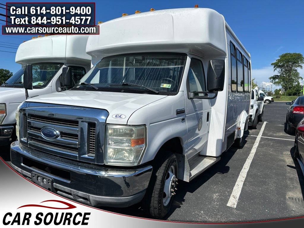 Used 2010 Ford E-350 and Econoline 350 Super Duty RWD image 1